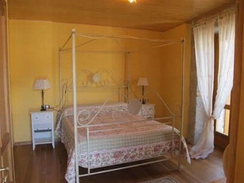 Casa Rosalia Ξενοδοχείο Lobios Εξωτερικό φωτογραφία